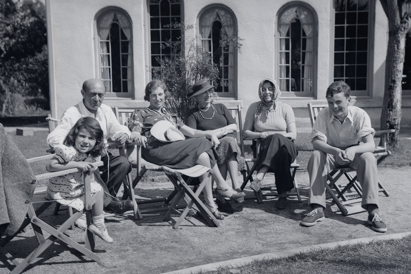 Schönberg-Family in the garden