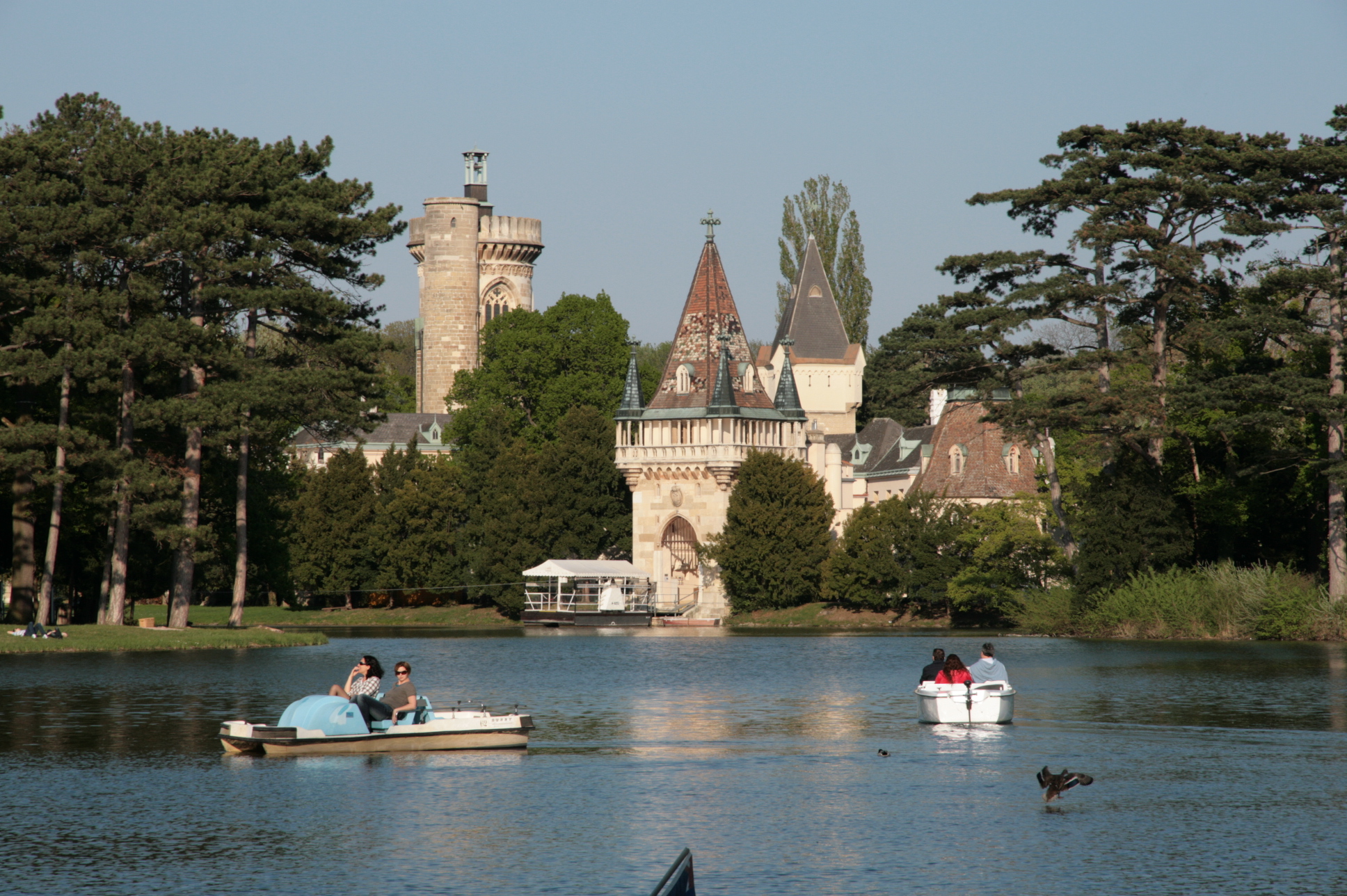 Schlosspark Laxenburg mit Franzensfeste